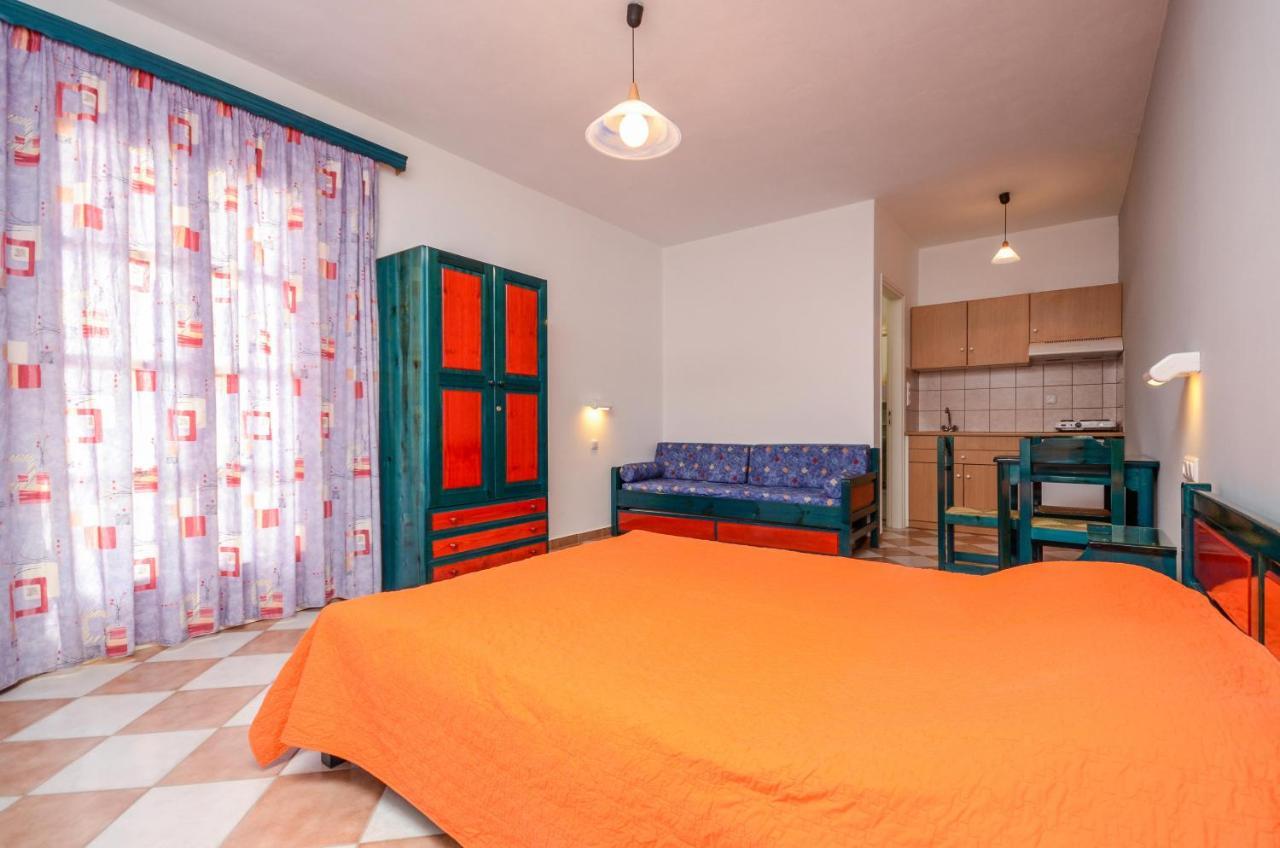 Hotel Fanis Agia Anna  Exteriér fotografie
