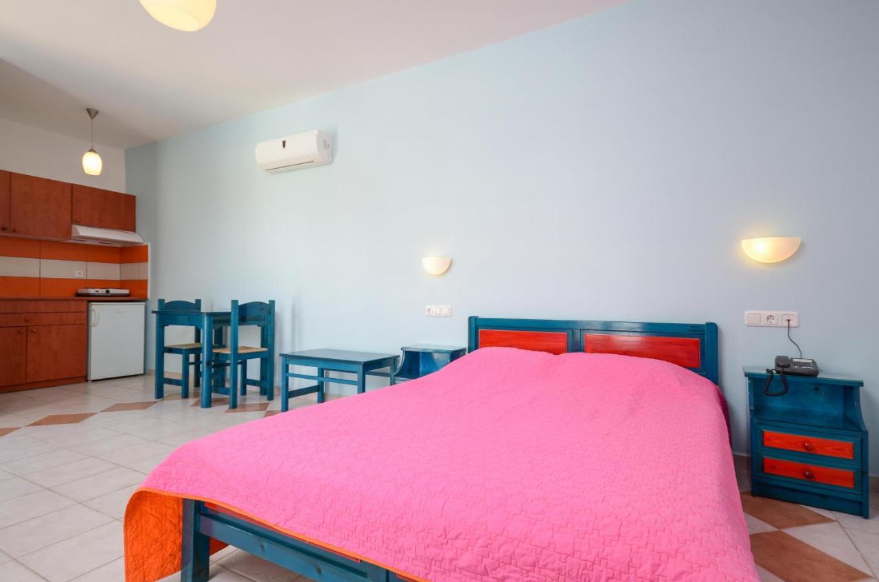 Hotel Fanis Agia Anna  Exteriér fotografie