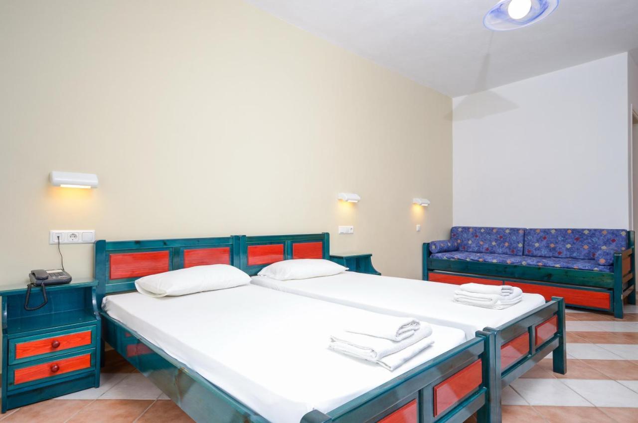 Hotel Fanis Agia Anna  Exteriér fotografie