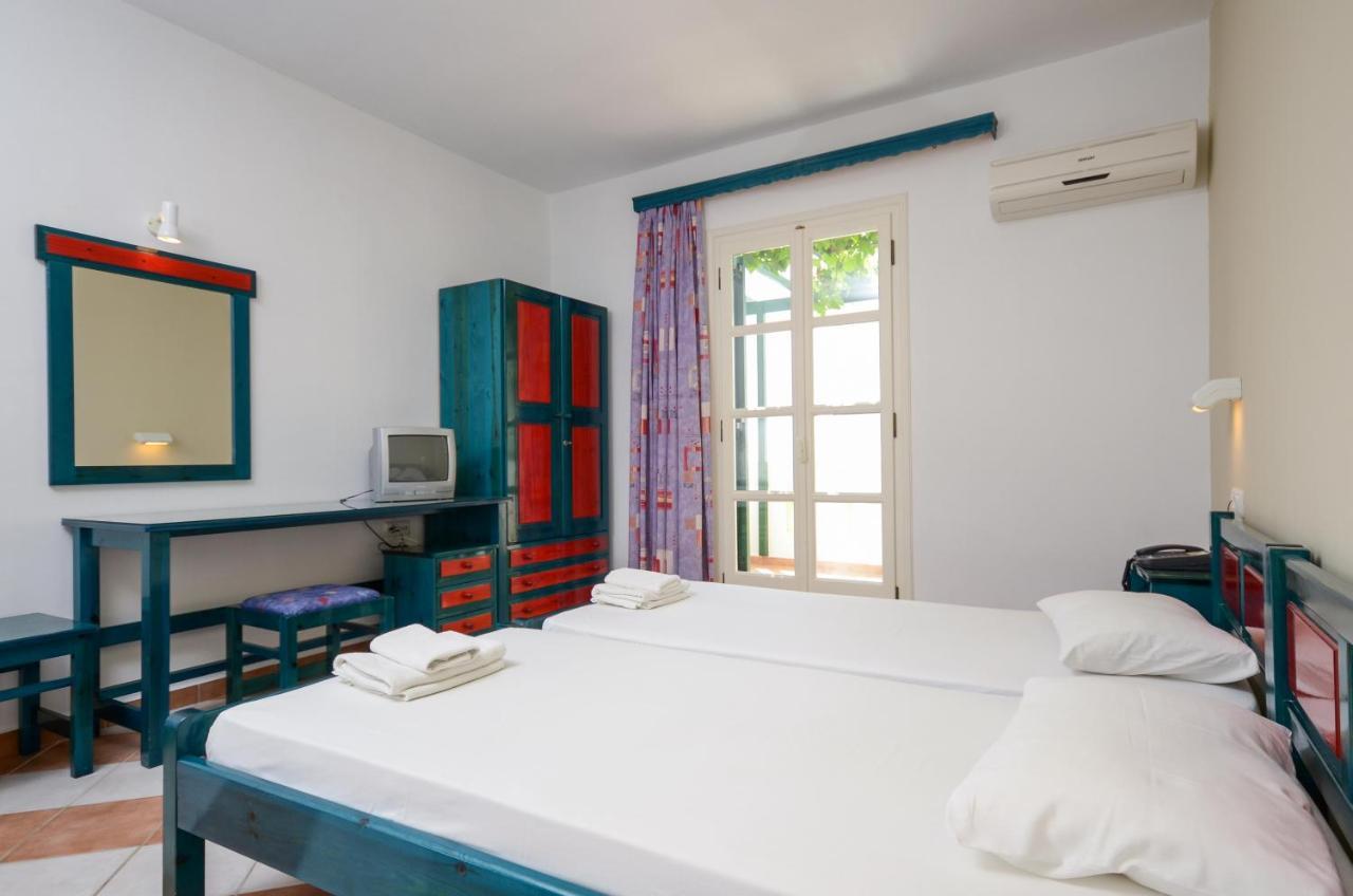 Hotel Fanis Agia Anna  Exteriér fotografie